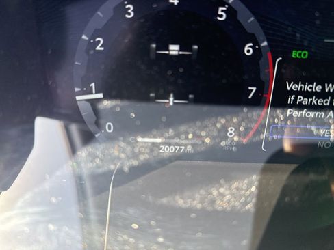 Used 2024 Toyota Tacoma TRD Off-Road image 8