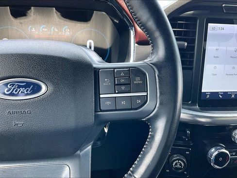 Used 2022 Ford F150 Lariat AWD/4WD image 11