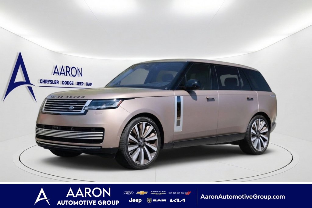 Used 2023 Land Rover Range Rover SV AWD/4WD image 1