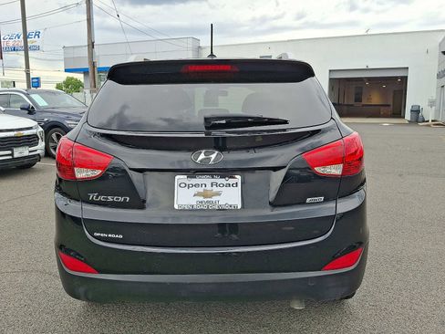 Used 2015 Hyundai Tucson SE AWD/4WD image 6