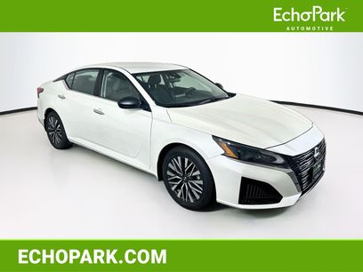 Used 2024 Nissan Altima 2.5 SV