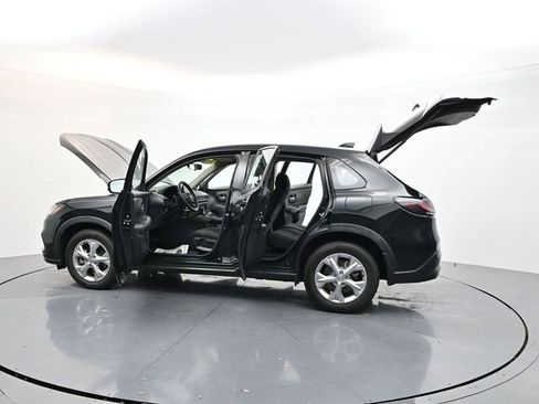 Used 2024 Honda HR-V LX image 47