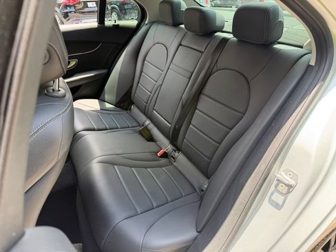 Used 2021 Mercedes-Benz C 300 Sedan image 31