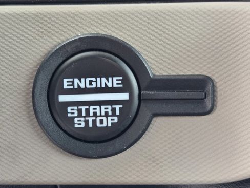 Certified 2022 Ford Bronco Wildtrak AWD/4WD image 19