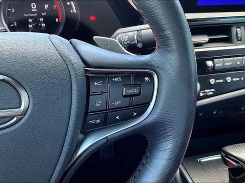 Used 2024 Lexus ES 350 F Sport w/ Accessory Package (Z2) FWD image 12