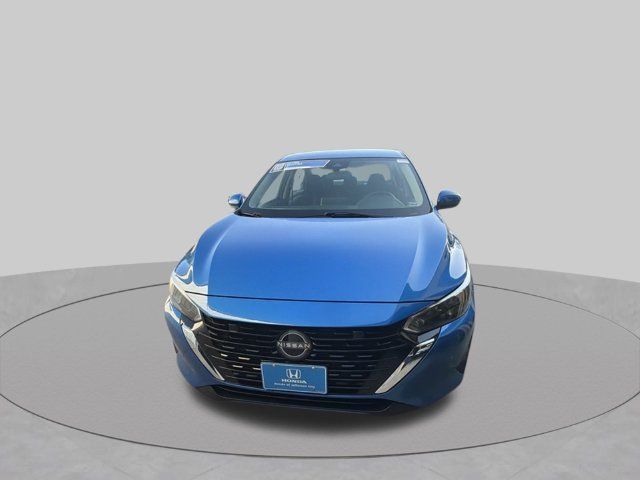 Used 2025 Nissan Sentra SV FWD image 9