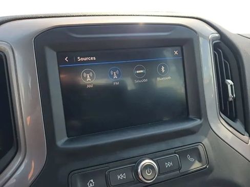 Used 2022 Chevrolet Silverado 2500 W/T w/ WT Fleet Convenience Package AWD/4WD image 25