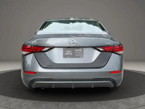 Used 2022 Nissan Sentra SV FWD image 5