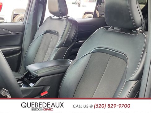 Used 2022 Jeep Grand Cherokee L Laredo RWD image 10