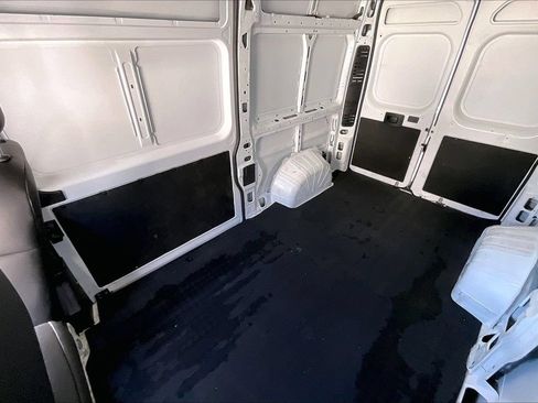 Used 2025 RAM ProMaster 2500 w/ Convenience Group FWD image 20