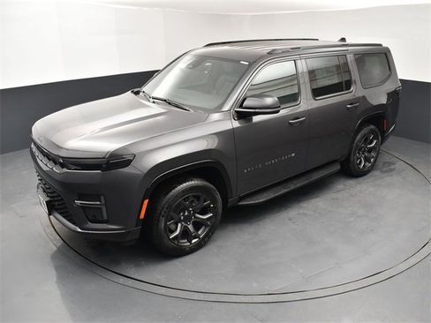 New 2026 Jeep Grand Wagoneer Limited image 15