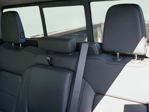 New 2026 GMC Sierra 1500 SLT AWD/4WD image 21