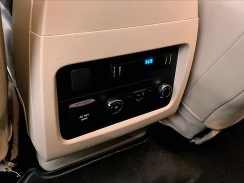 Used 2015 Ford Expedition EL XLT w/ Equipment Group 202A image 34