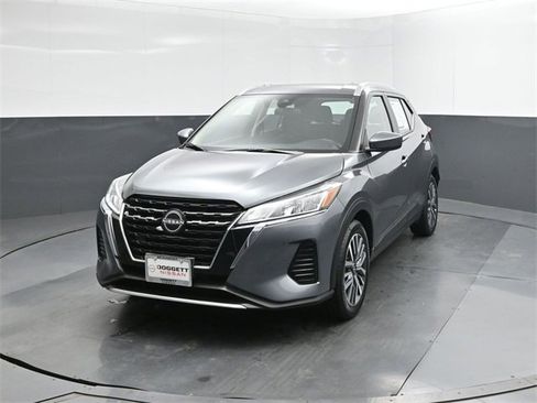 Certified 2024 Nissan Kicks SV image 30