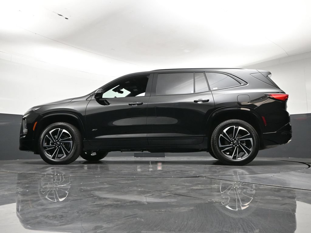 Used 2026 Buick Enclave Sport Touring w/ Power Package AWD/4WD image 25