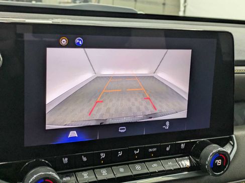 Used 2023 Chevrolet Colorado ZR2 w/ ZR2 Convenience Package III image 29