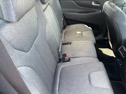 Used 2022 Hyundai Santa Fe SEL FWD image 18
