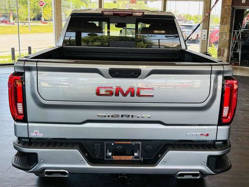 Used 2026 GMC Sierra 1500 AT4 w/ Technology Package AWD/4WD image 9