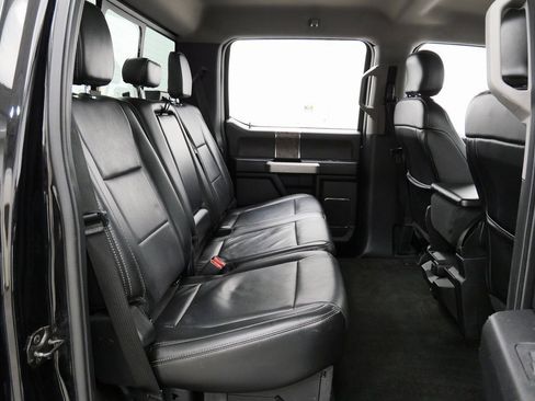 Used 2017 Ford F250 Lariat w/ Chrome Package image 20