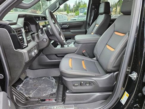 New 2026 GMC Sierra 1500 AT4 w/ AT4 Premium Package AWD/4WD image 16