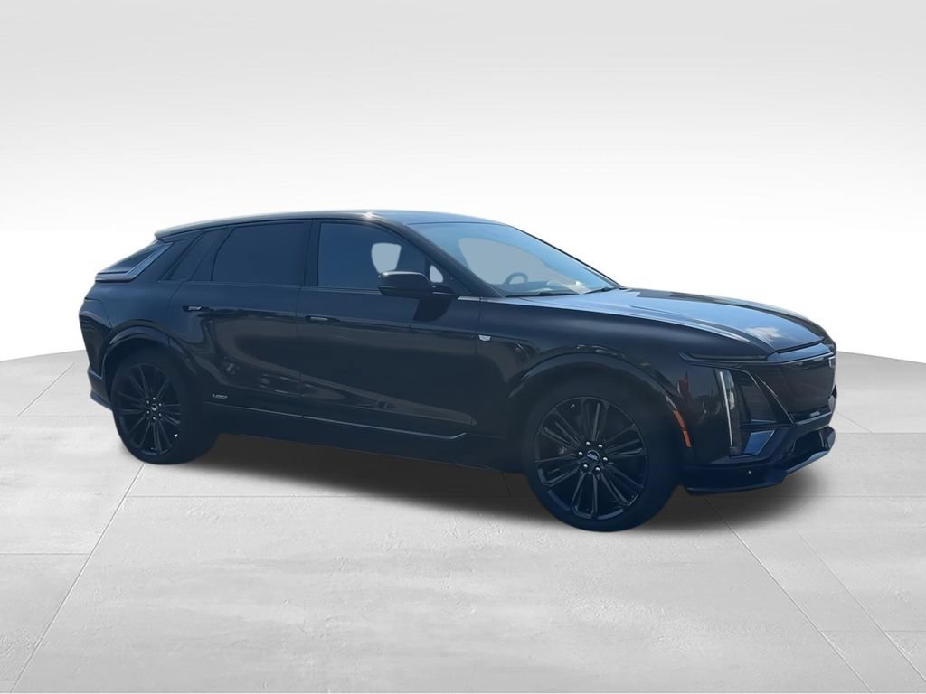 New 2026 Cadillac Lyriq V AWD/4WD image 3