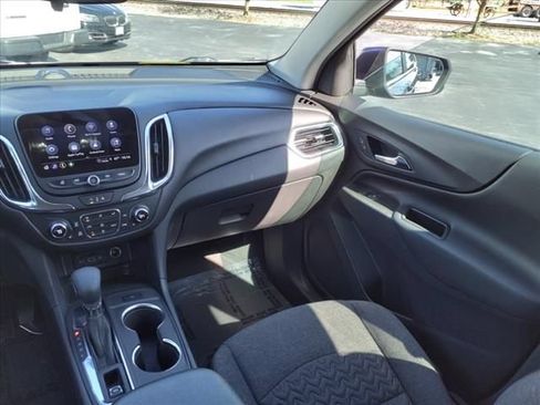 Used 2023 Chevrolet Equinox LT FWD image 19