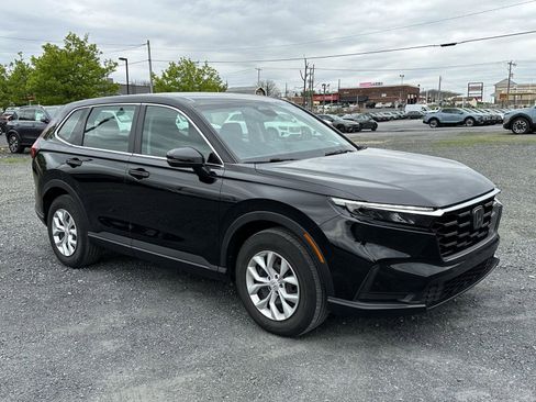 Used 2024 Honda CR-V LX image 2