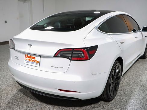 Used 2020 Tesla Model 3 Long Range AWD/4WD image 7