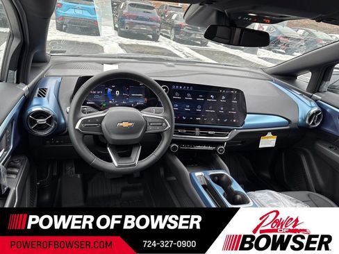 New 2026 Chevrolet Equinox EV LT image 6