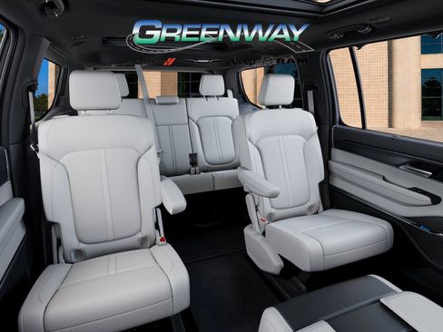 New 2026 Jeep Grand Wagoneer Summit AWD/4WD image 15