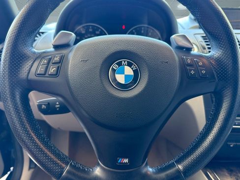 Used 2008 BMW 135i Convertible RWD image 11