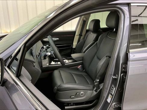 New 2026 Genesis GV70 2.5T AWD/4WD image 11