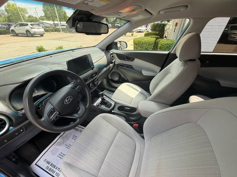 Used 2022 Hyundai Kona SEL FWD image 17