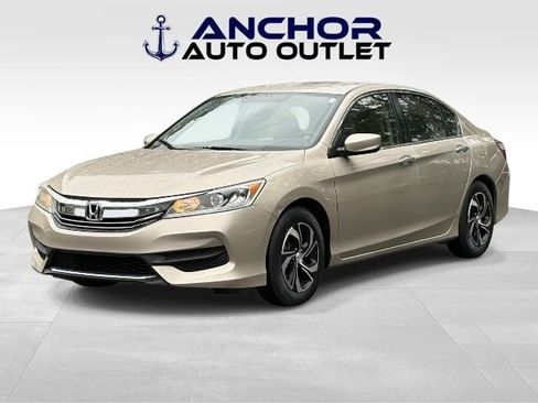 Used 2017 Honda Accord LX image 4