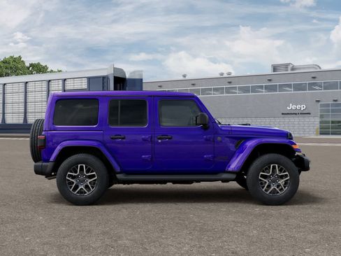 New 2026 Jeep Wrangler Unlimited Sahara AWD/4WD image 21