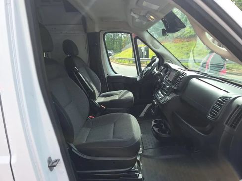 Used 2023 RAM ProMaster 2500 FWD image 11