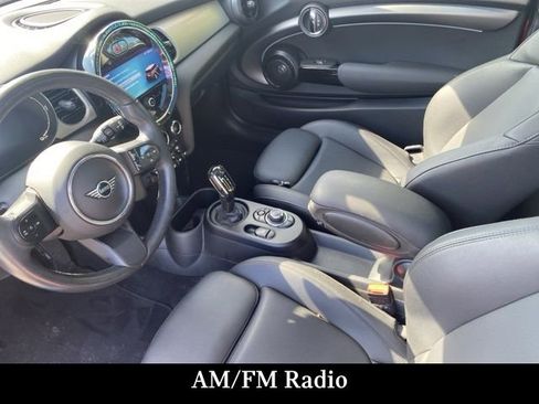 Certified 2024 MINI Cooper SE image 15