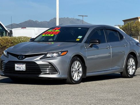 Used 2024 Toyota Camry LE FWD image 8