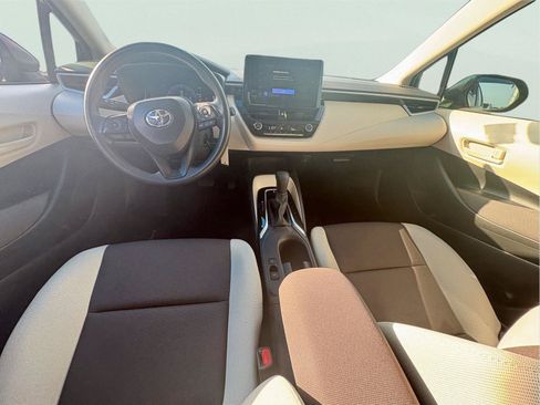 Used 2026 Toyota Corolla LE FWD image 7