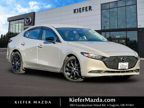 Used 2024 MAZDA MAZDA3 s FWD image 1