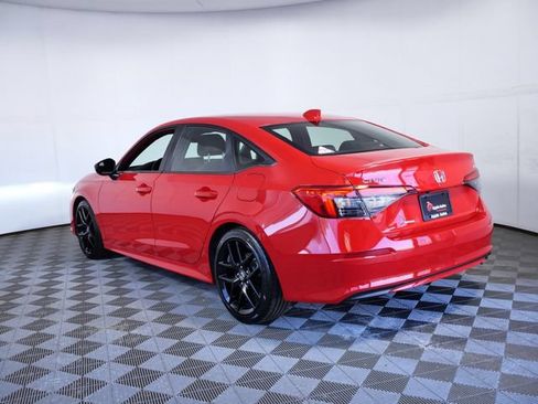 Used 2024 Honda Civic Sport image 4