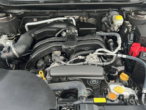 Used 2024 Subaru Outback Limited AWD/4WD image 11