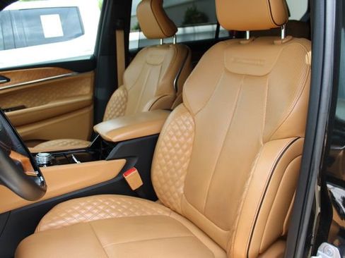 Used 2022 Jeep Grand Cherokee L Summit AWD/4WD image 23