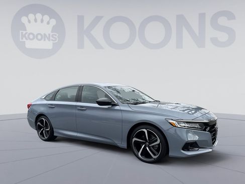 Used 2022 Honda Accord Sport image 10