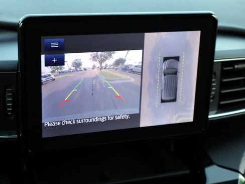 Certified 2022 Ford Explorer ST-Line w/ Class IV Trailer Tow Package RWD image 7