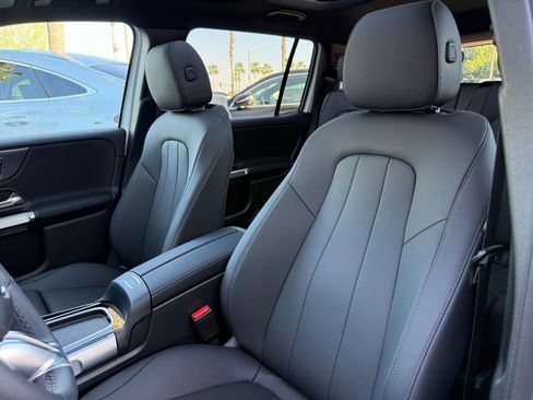 New 2026 Mercedes-Benz GLB 250 image 19