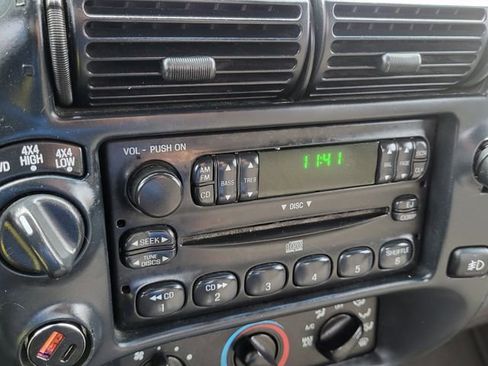 Used 2000 Ford Ranger XL image 22