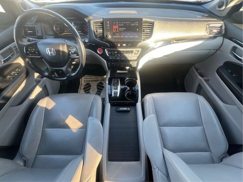 Used 2021 Honda Pilot Elite image 2