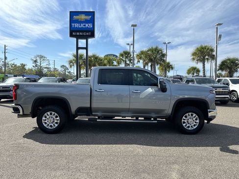 Used 2024 Chevrolet Silverado 2500 LTZ image 17
