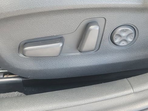 Used 2019 Hyundai Sonata Limited image 19